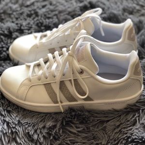 Adidas White Ortholite Float